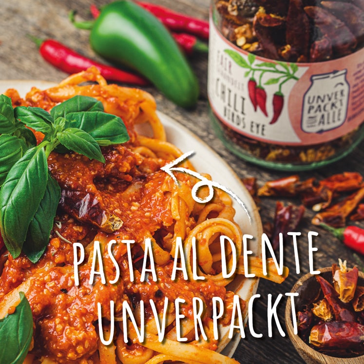 birds eye chili mehrwegglas neben pasta teller